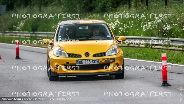 Renault Clio 3 RS Jaune 118